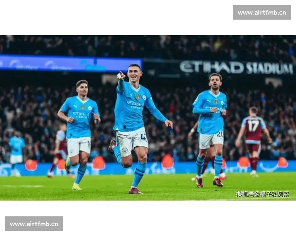 绿城足球队勇敢迎战强敌 精彩比赛瞬间回顾与分析