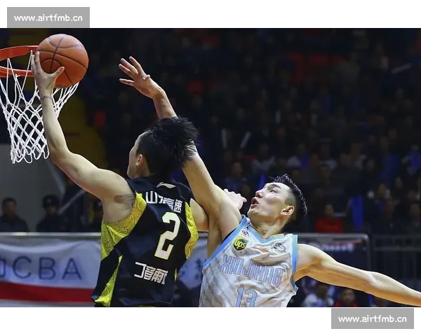 广东对新疆激战夜幕下的职业联赛对决点燃球迷激情与冠军梦想的盛宴